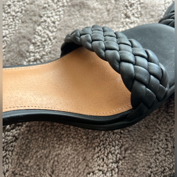 White Mountain Strappy Sandals - Picture 3 of 4